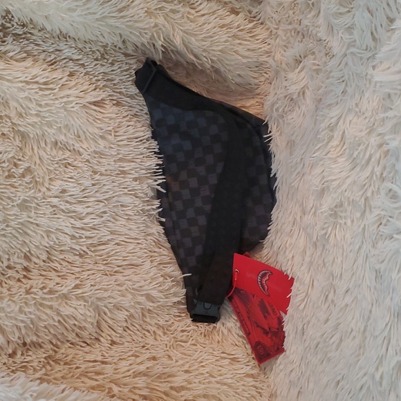 Sprayground SHARKS IN PARIS THUNDERDRIP SAVVY CROSSBODY - Picture 6 of 11